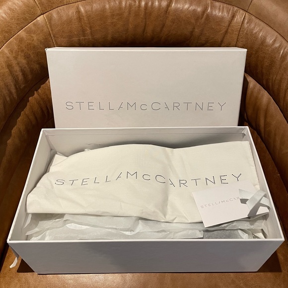 Brand: Stella McCartney Size: 36 Colour:BLK/WHT - Picture 2 of 4